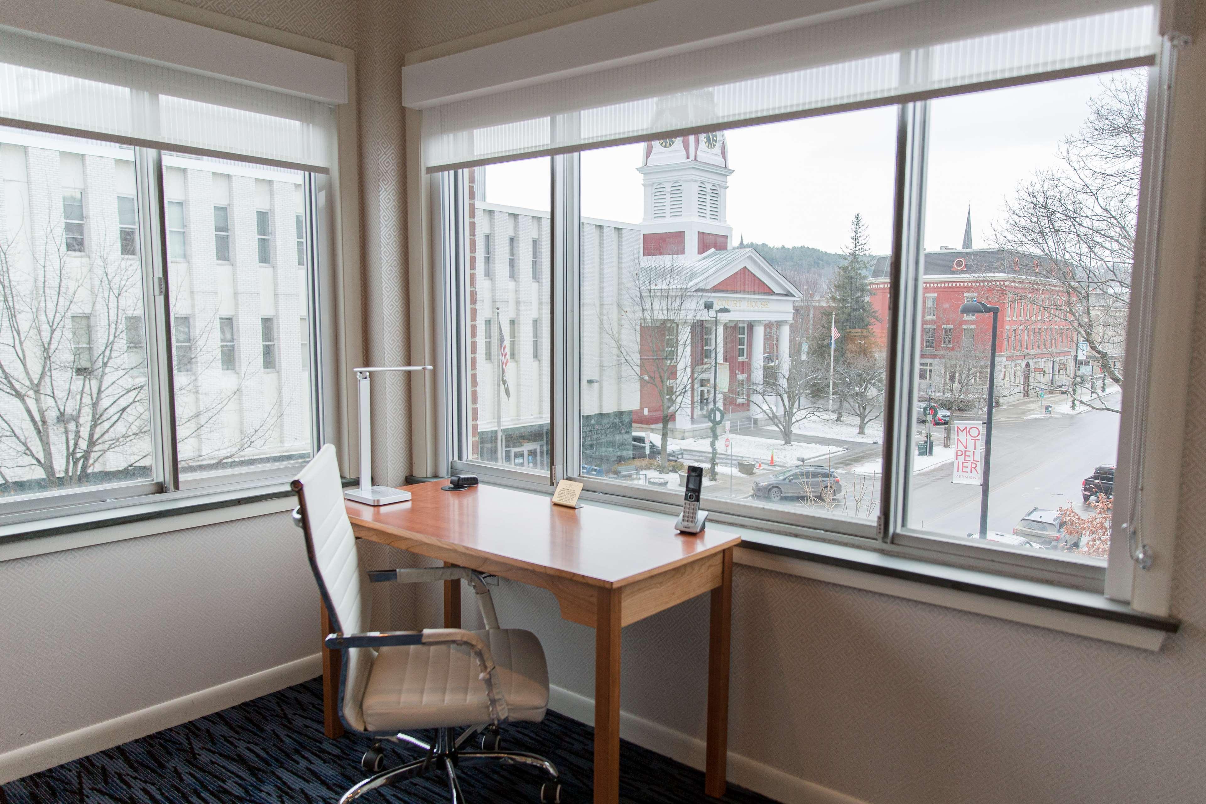 Capitol Plaza Hotel Montpelier Tapestry Collection By Hilton Exterior foto